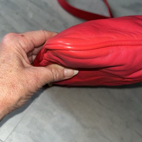 Marc by Marc Jacobs  Crossbody bag   coral red  GUC refurb. 2 Turnlock Front Poc - Picture 11 of 16